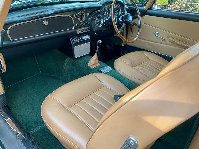 Immagine 37/50 di Aston Martin DB 4 (1963)