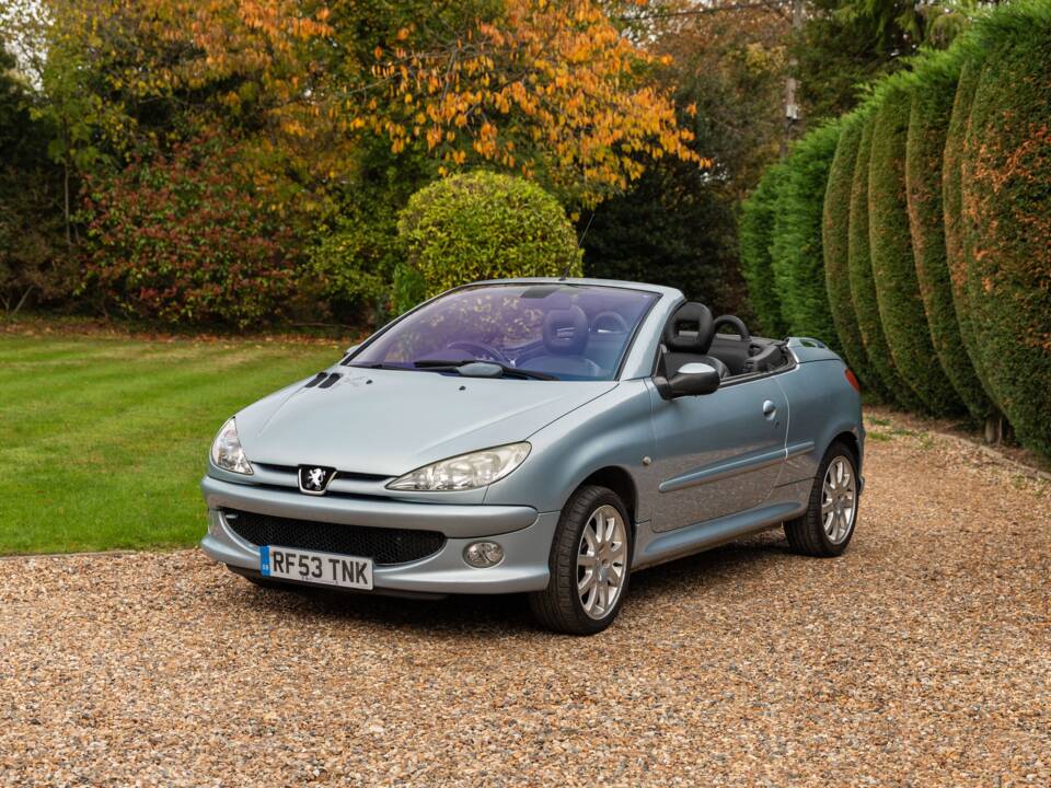 Image 31/50 of Peugeot 206 CC 1.6 16V (2003)