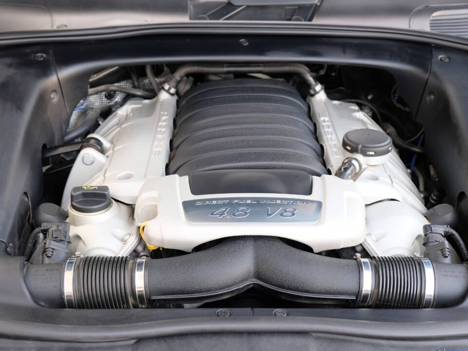 Immagine 38/70 di Porsche Cayenne S (2007)