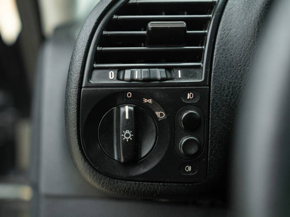 Image 37/50 of BMW 318 (1994)