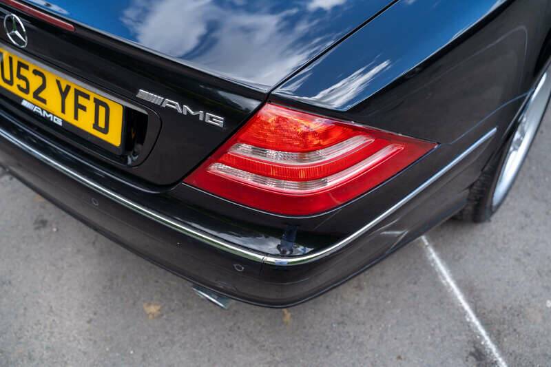 Bild 19/37 von Mercedes-Benz CL 55 AMG (2002)