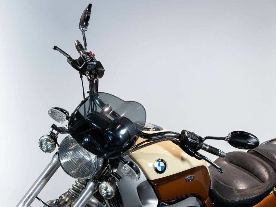 Image 37/50 of BMW R 1200 C (2001)