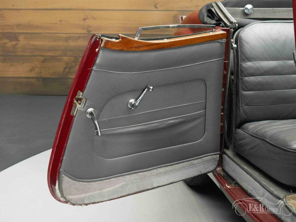 Image 11/19 of Triumph 1800 Roadster (1947)