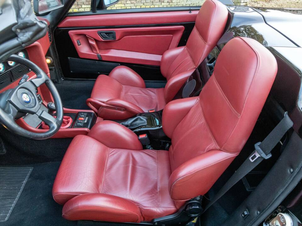 Imagen 50/50 de Alfa Romeo RZ (1994)