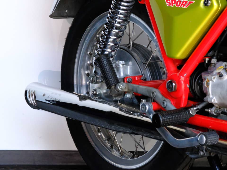 Immagine 31/80 di Moto Guzzi V7 Sport (1972)