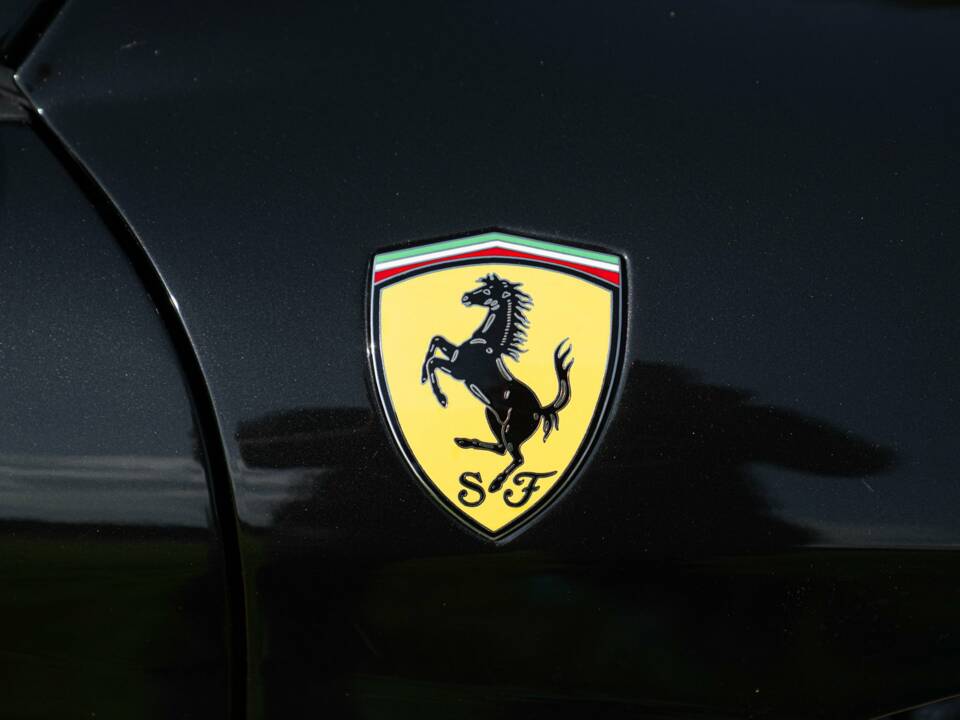 Image 33/50 of Ferrari 430 Scuderia (2008)