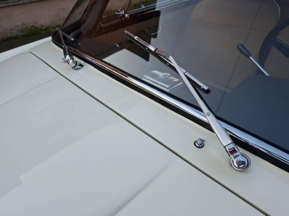 Image 47/63 of FIAT 1200 Granluce (1958)
