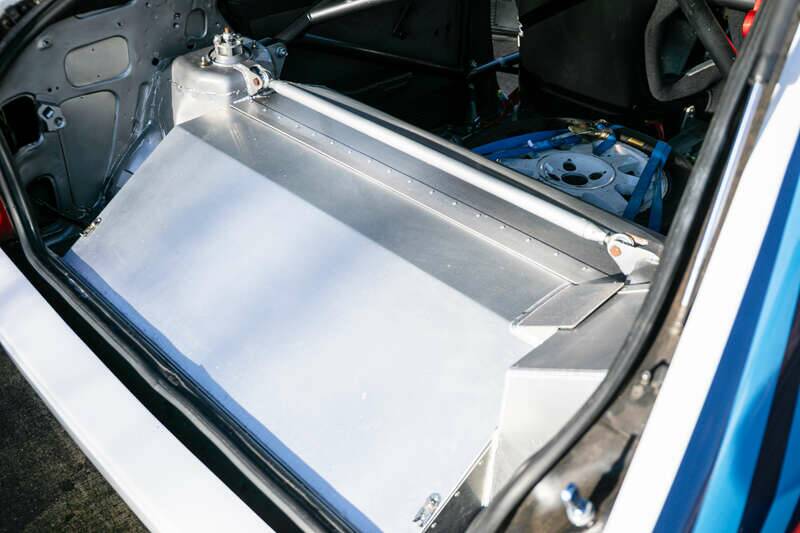 Afbeelding 30/50 van Lancia Delta HF Integrale Evoluzione I "Martini 5" (1989)