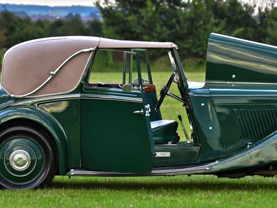 Image 18/50 of Bentley 3 1&#x2F;2 Litre (1935)