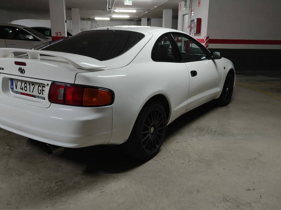 Bild 8/15 von Toyota Celica 1.8 (1998)