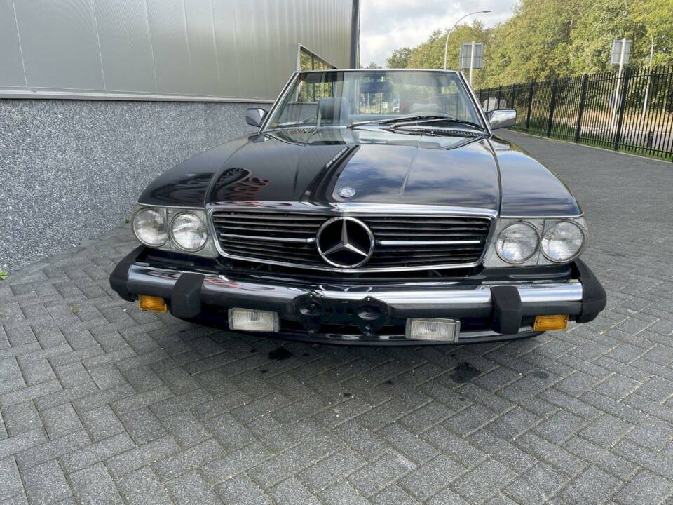 Image 7/36 de Mercedes-Benz 560 SL (1989)