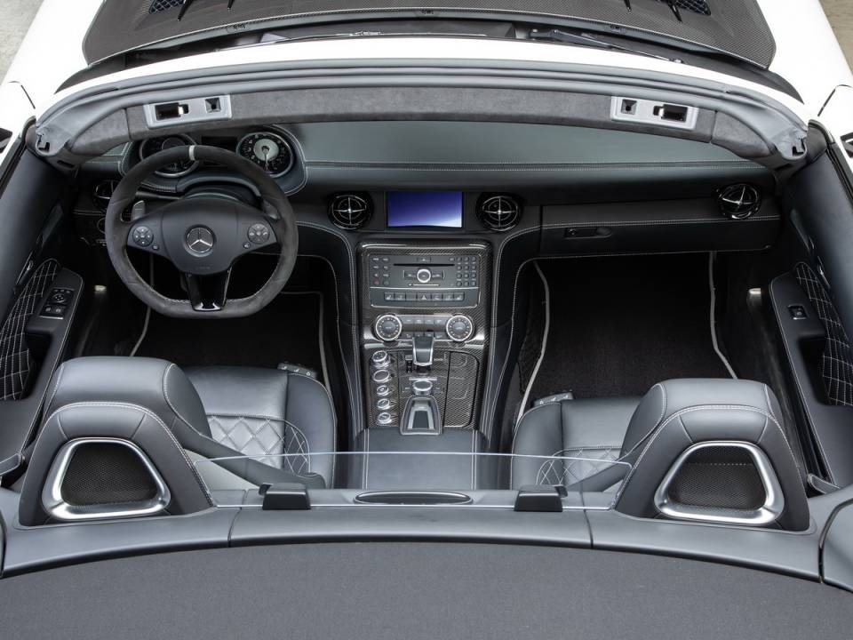 Afbeelding 40/50 van Mercedes-Benz SLS AMG GT Roadster (2014)