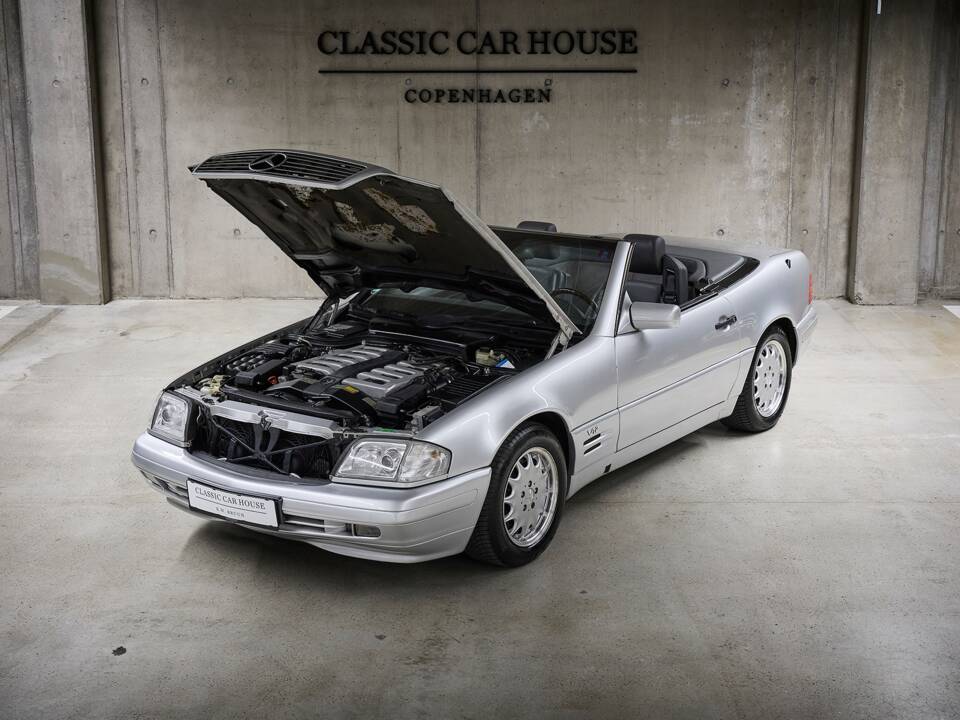 Immagine 19/95 di Mercedes-Benz SL 600 (1998)