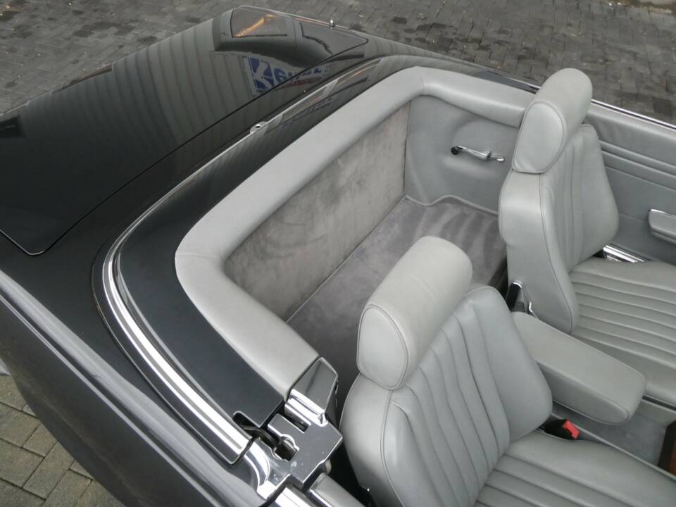 Immagine 17/24 di Mercedes-Benz 300 SL (1986)