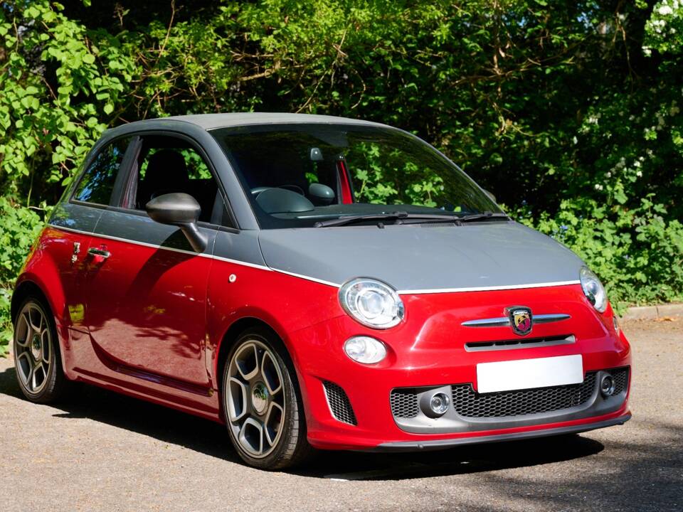 Bild 1/50 von Abarth 595 C Competizione (2014)