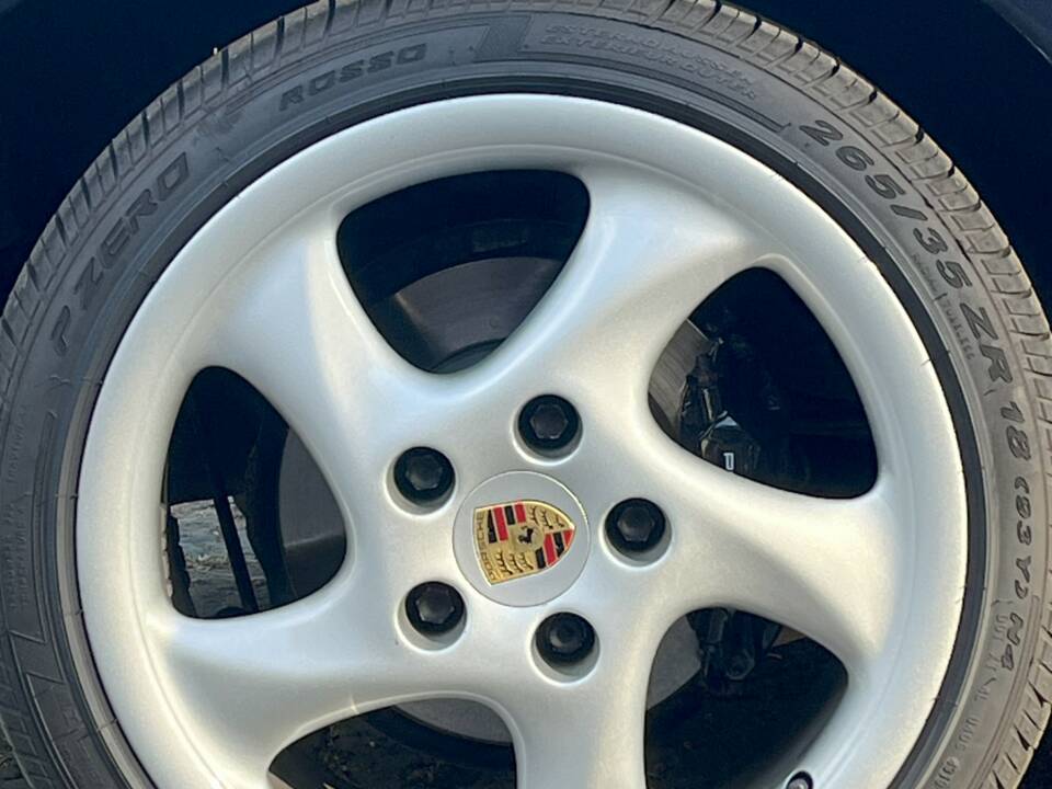 Image 11/26 of Porsche 928 GTS (1995)