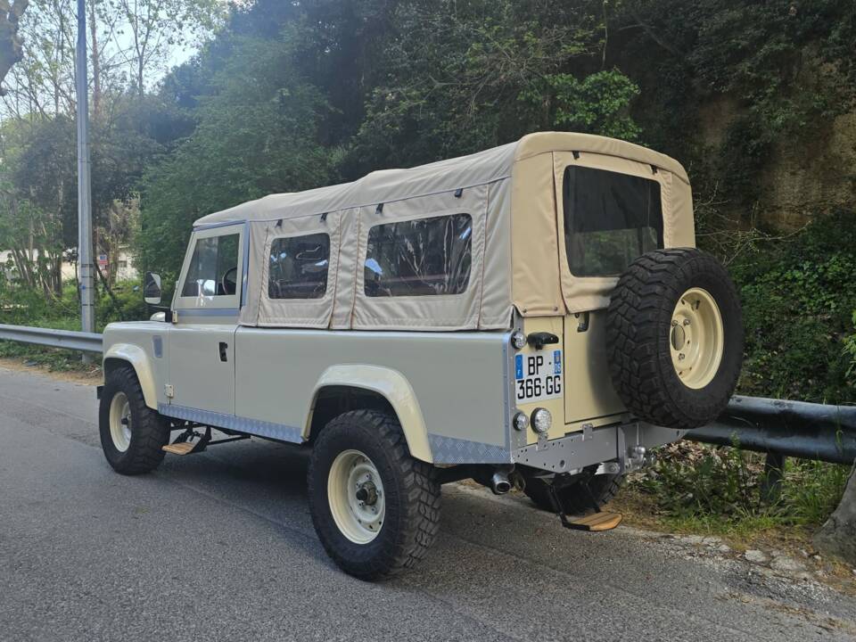 Bild 24/57 von Land Rover 110 (1989)