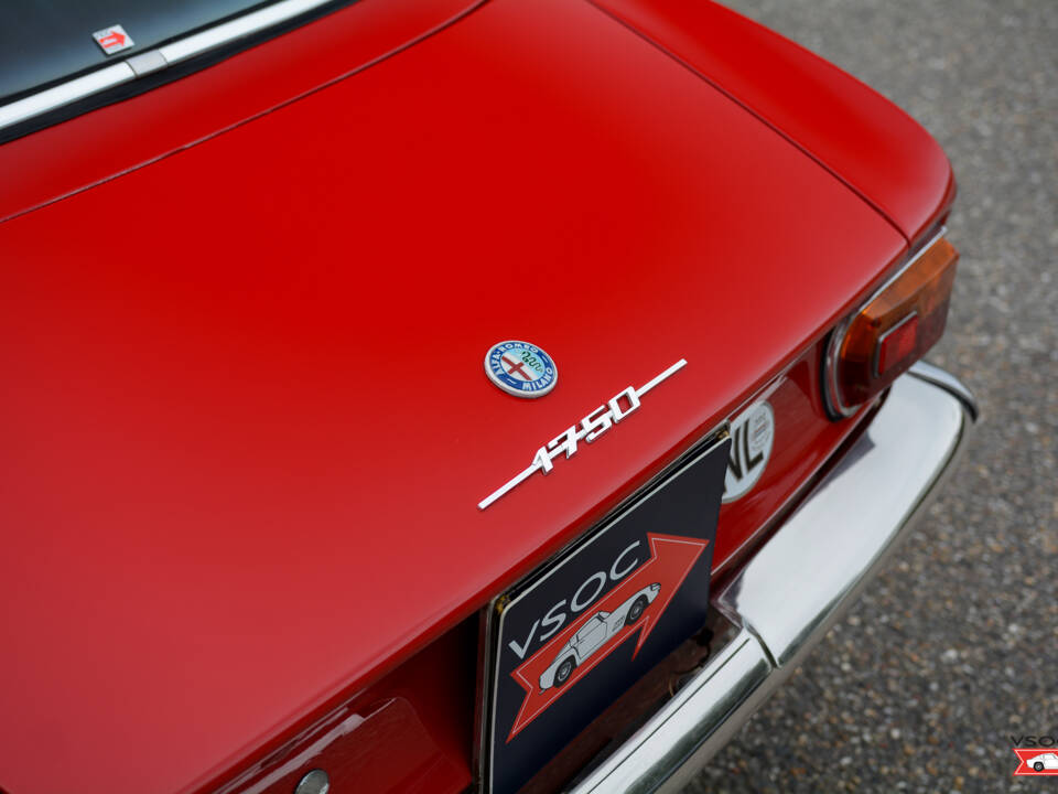 Afbeelding 11/13 van Alfa Romeo 1750 GT Veloce (1969)