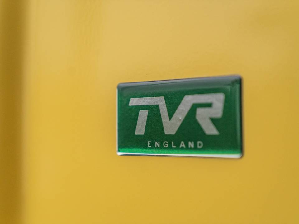 Image 11/36 of TVR Vixen Serie 2 (1970)