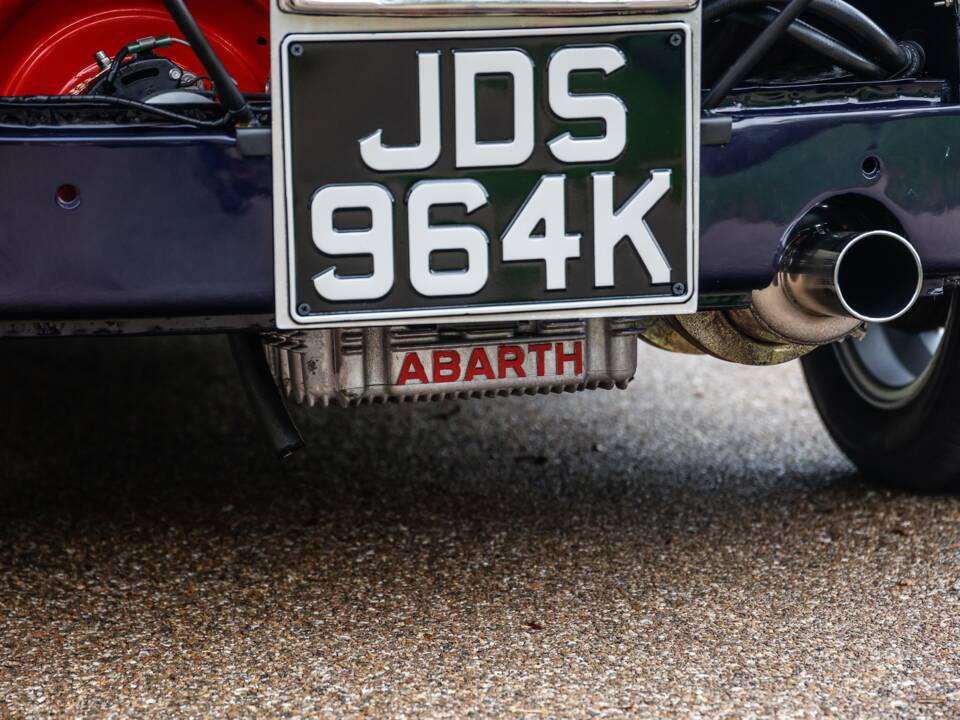 Image 13/45 of FIAT 500 L (1972)