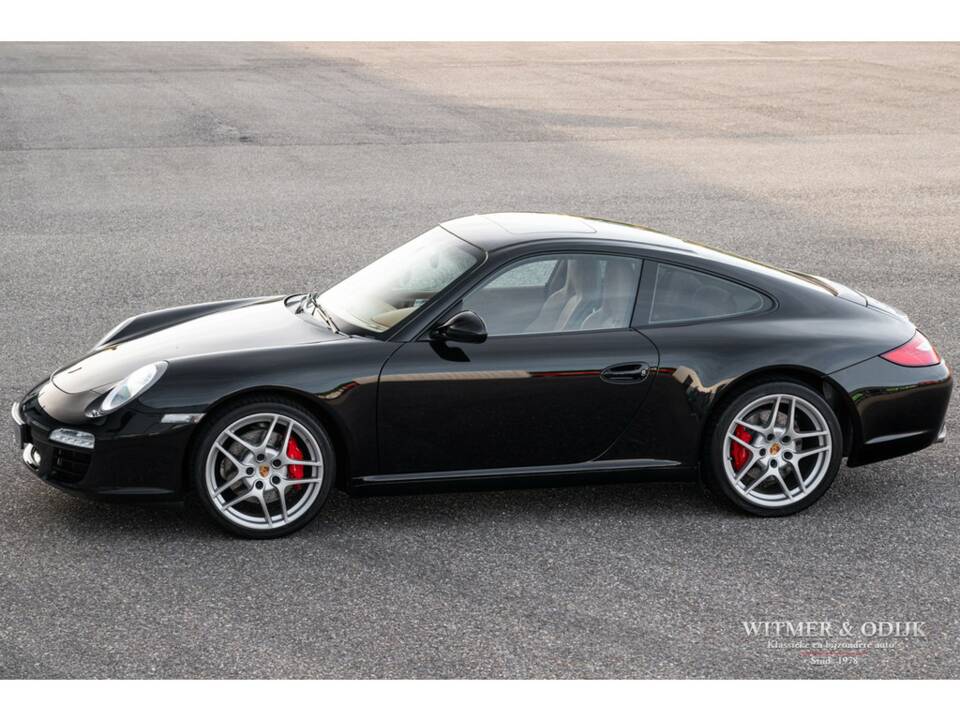 Image 1/26 of Porsche 911 Carrera (2010)