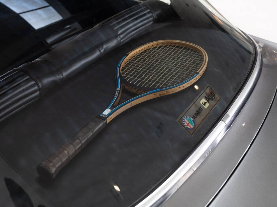 Imagen 20/36 de Alfa Romeo Giulia 1600 GT Junior (1973)