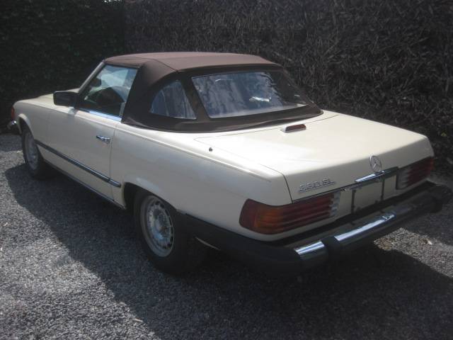 Image 20/48 de Mercedes-Benz 380 SL (1985)