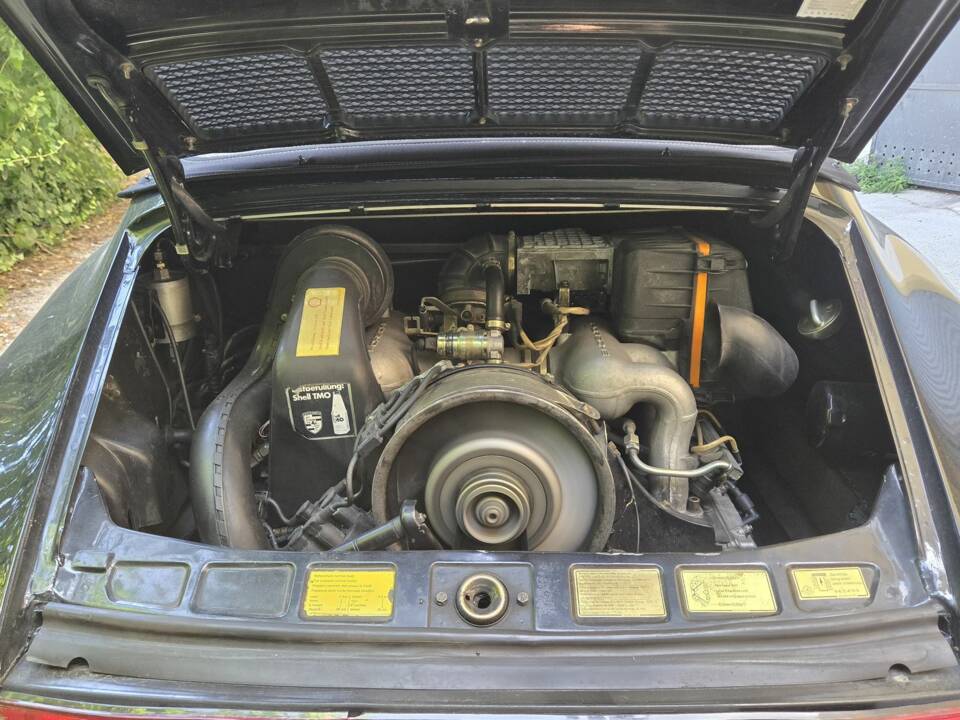 Afbeelding 25/34 van Porsche 911 Carrera 3.2 (1984)