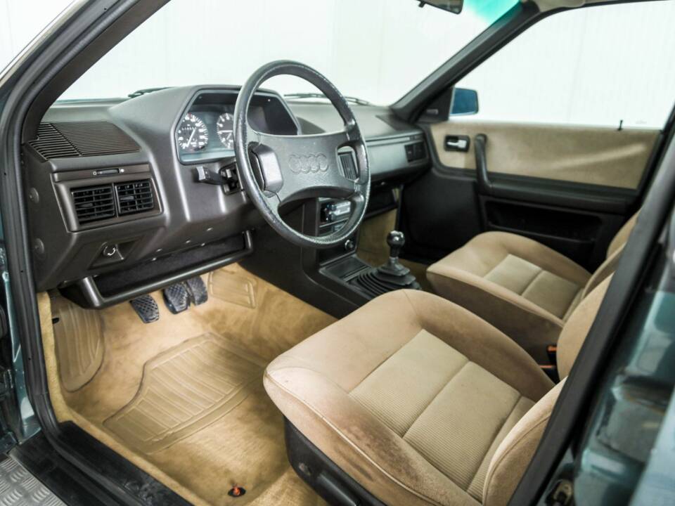 Image 11/41 of Audi 100 - 2.0 TD (1986)
