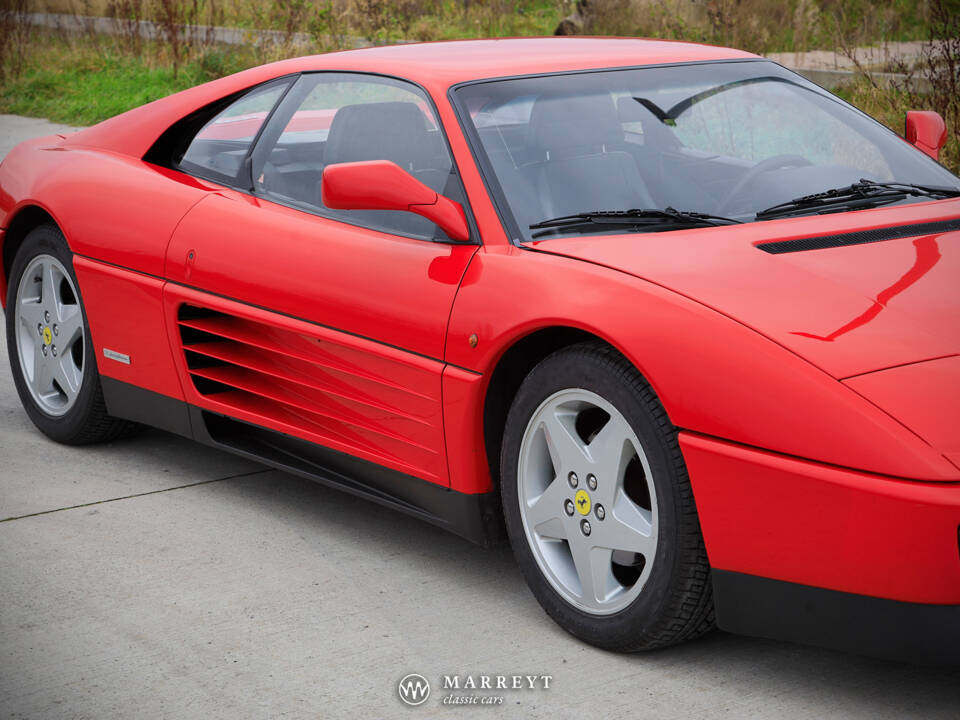 Image 12/64 de Ferrari 348 TB (1989)