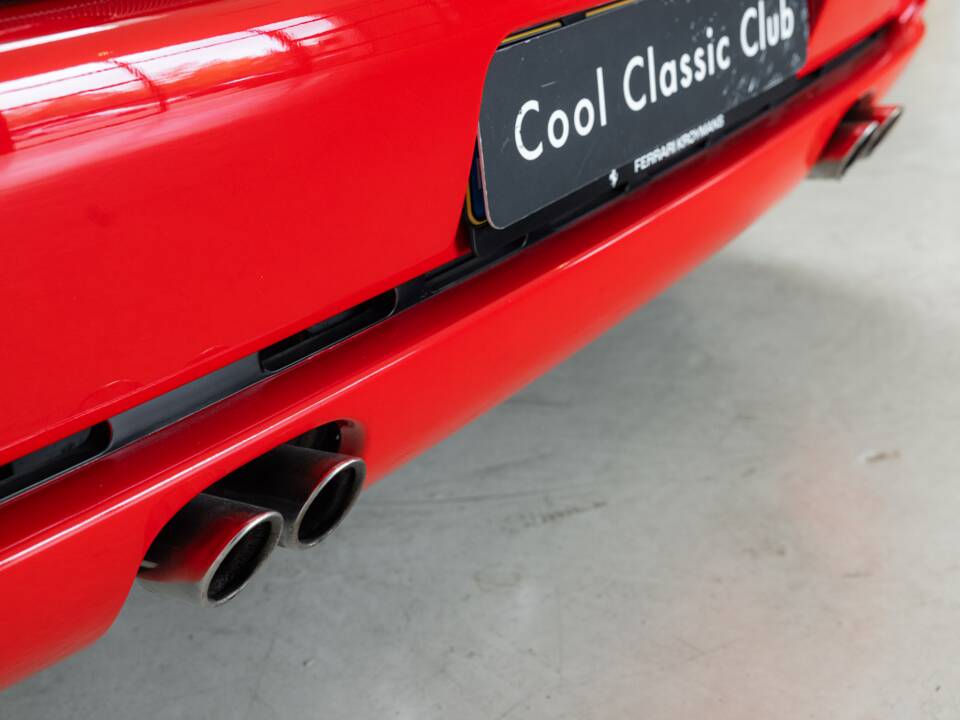 Image 33/50 of Ferrari F 355 Spider (1999)