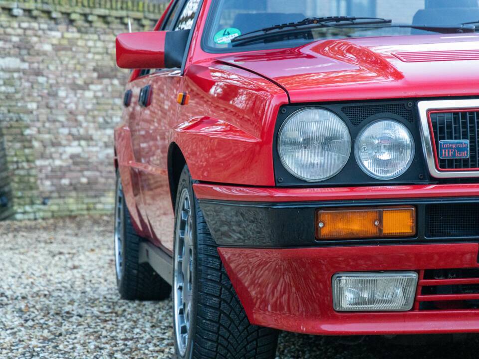 Imagen 19/50 de Lancia Delta HF Integrale Evoluzione I (1991)