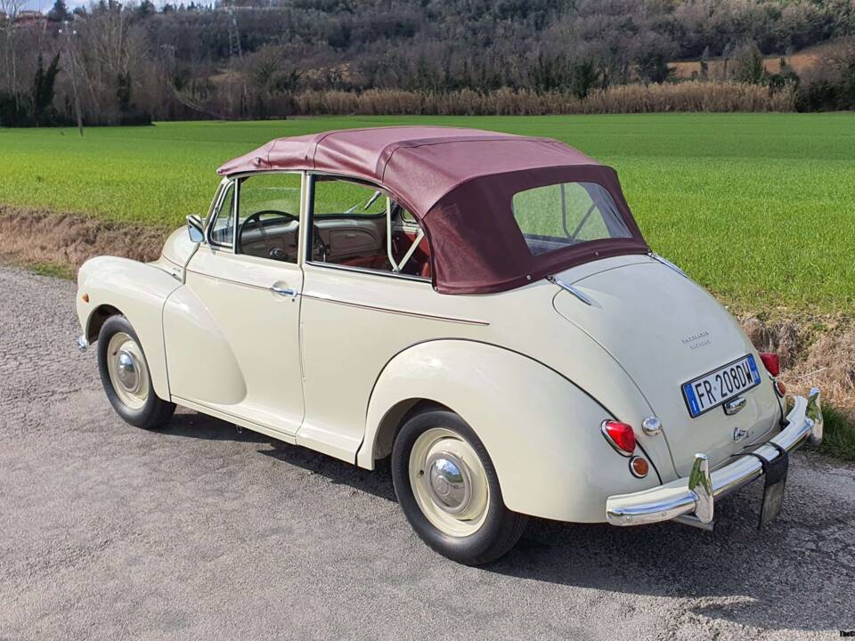 Image 12/66 of Morris Minor 1000 Tourer (1961)