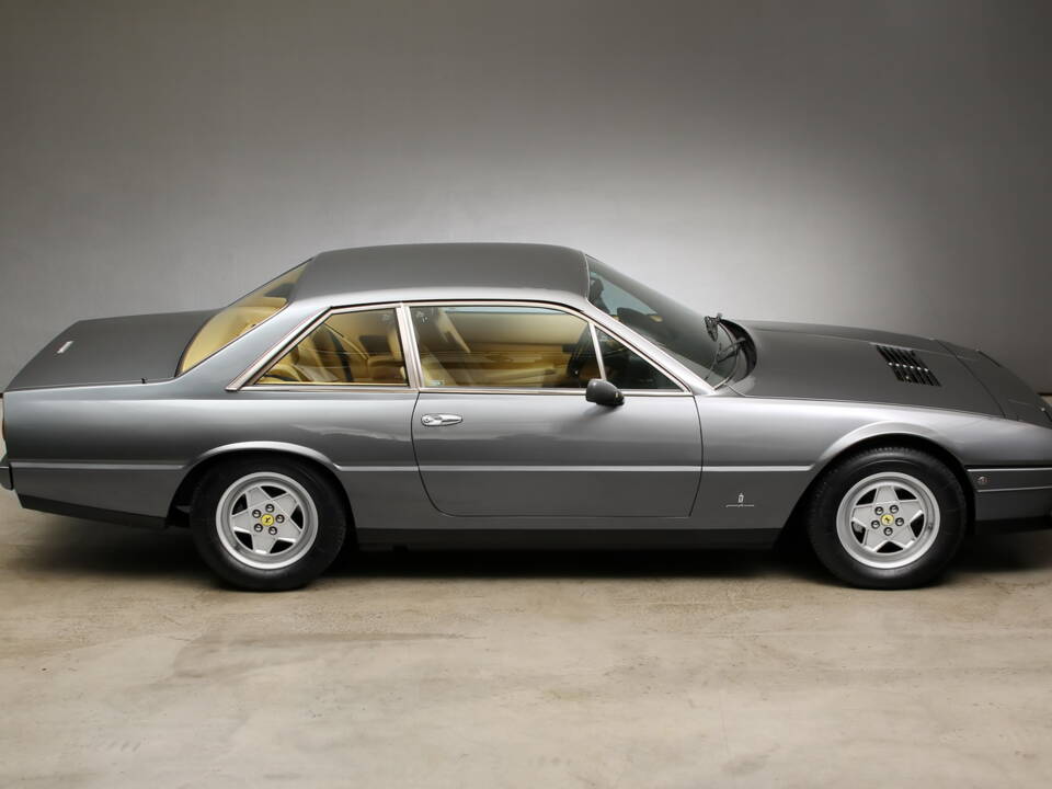 Afbeelding 9/21 van Ferrari 412 (1987)