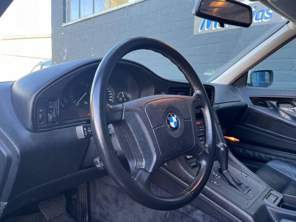 Image 3/5 of BMW 840Ci (1996)