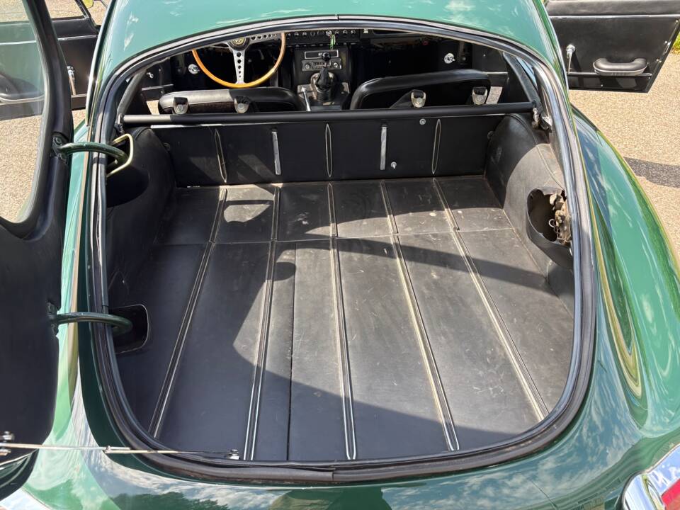 Afbeelding 11/28 van Jaguar E-Type 4.2 (1966)
