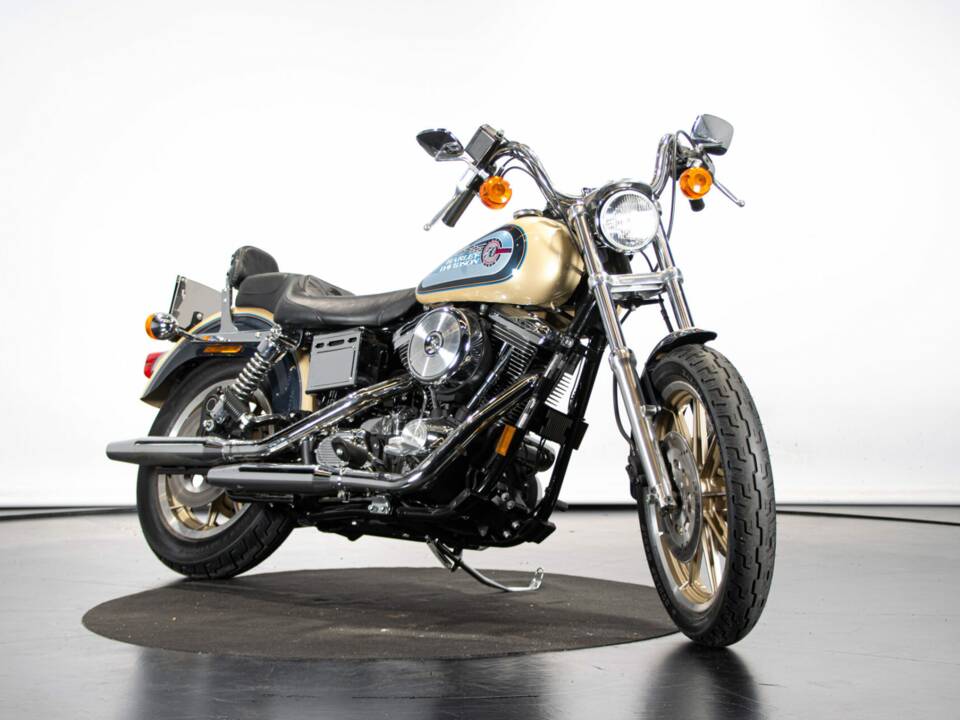 Immagine 6/50 di Harley-Davidson FXDB Dyna Glide Daytona (1992)