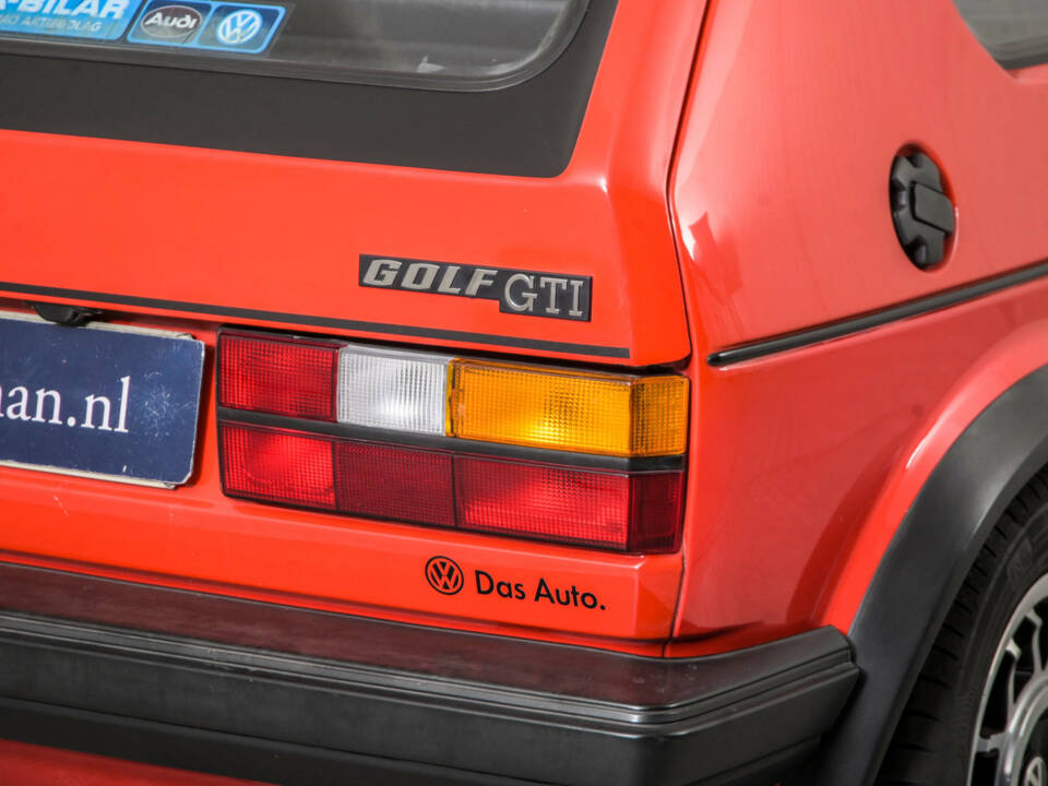 Afbeelding 30/50 van Volkswagen Golf Mk I GTI 1.8 (1983)