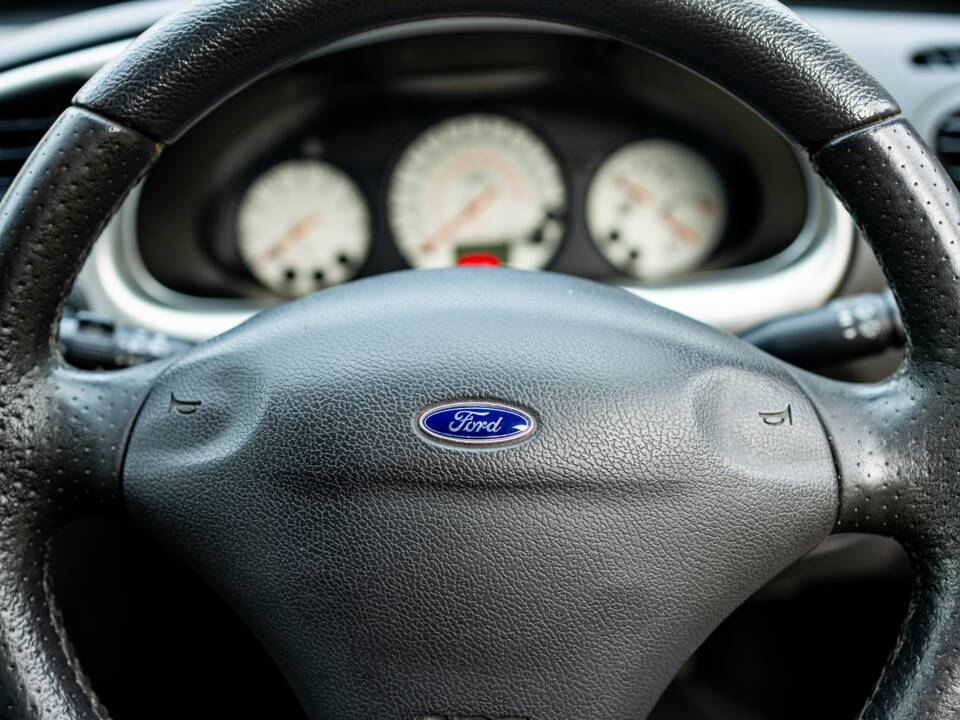 Image 41/50 of Ford Puma 1.7i 16v (2001)