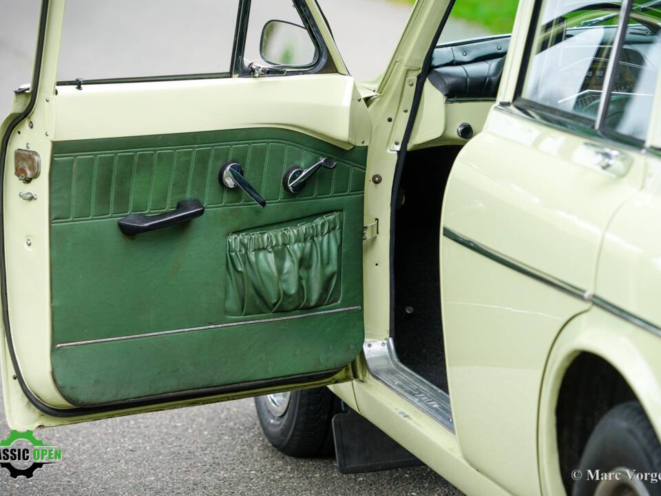 Immagine 4/61 di Volvo Amazon P220 (1967)