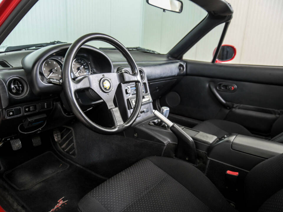 Image 11/50 of Mazda MX-5 1.8 (1994)