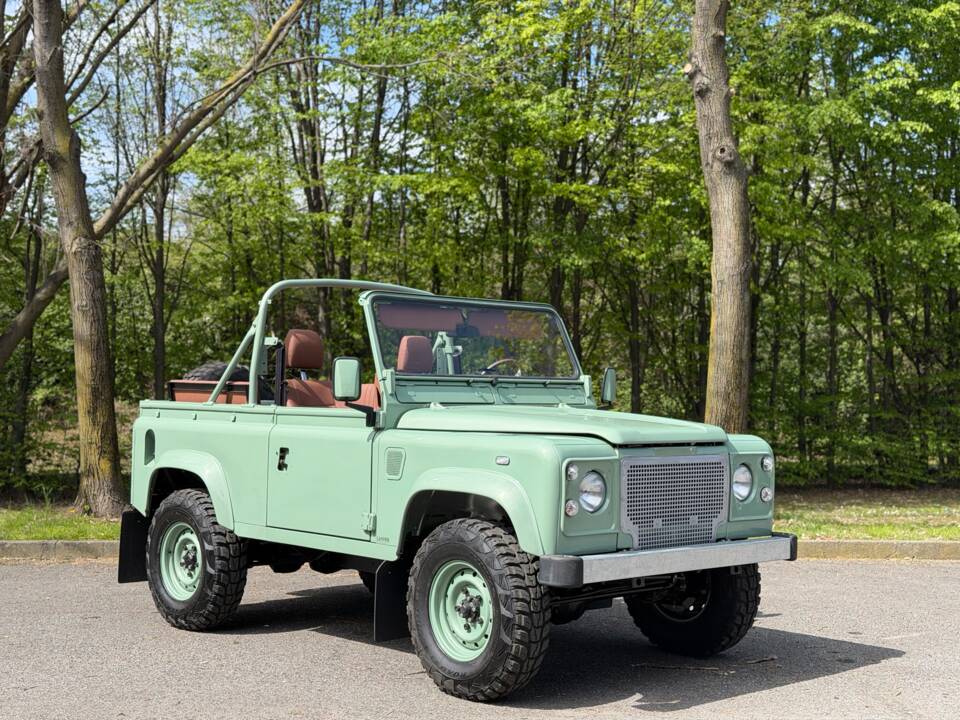 Imagen 2/74 de Land Rover Defender 90 (1998)