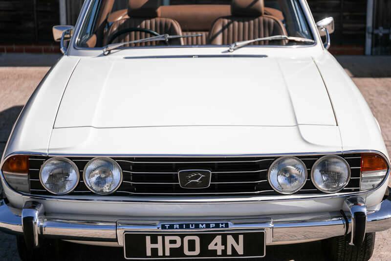 Image 19/47 of Triumph Stag (1975)
