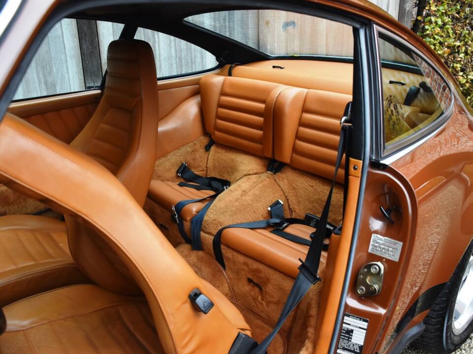Image 20/37 de Porsche 911 Carrera 3.0 (1977)