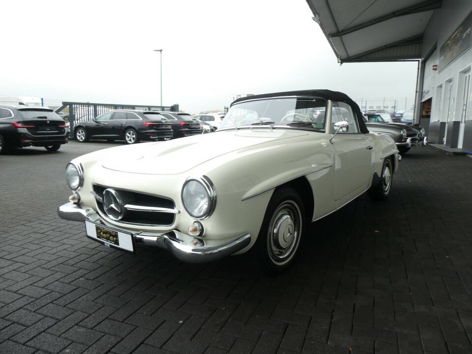 Afbeelding 3/29 van Mercedes-Benz 190 SL (1956)