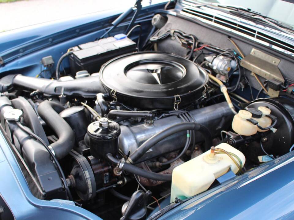 Image 24/27 de Mercedes-Benz 280 SE 3,5 (1971)
