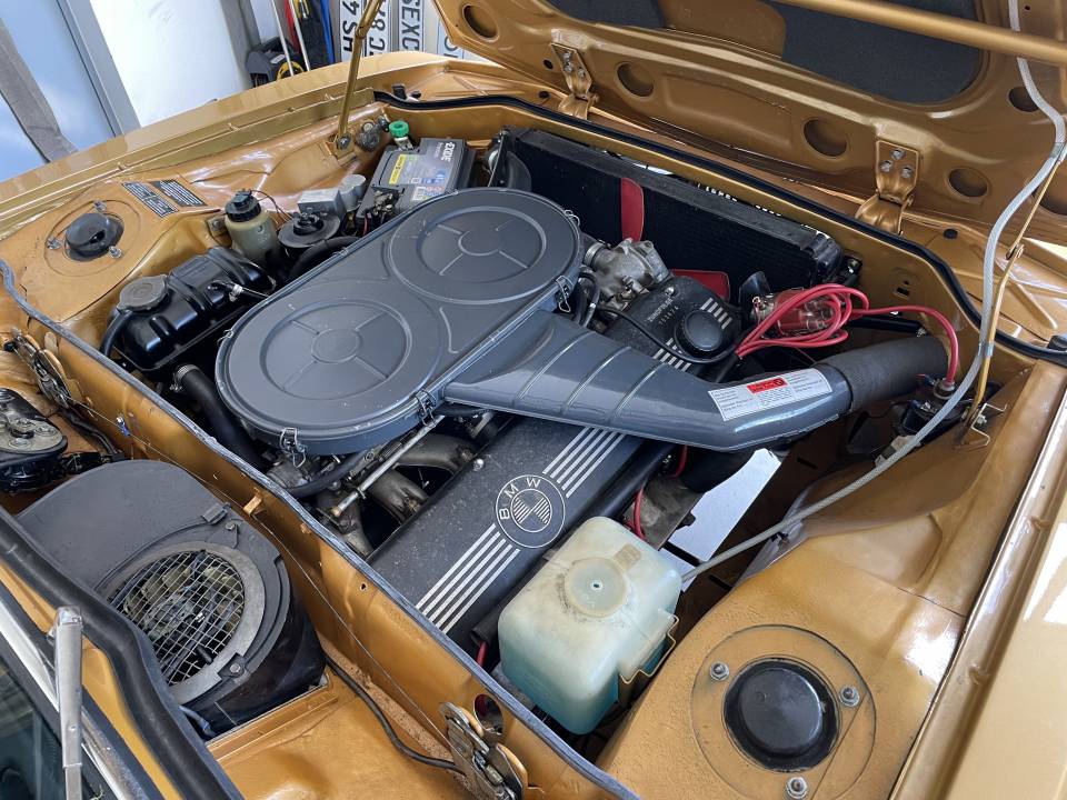 Immagine 22/28 di BMW 3,0 CS (1973)