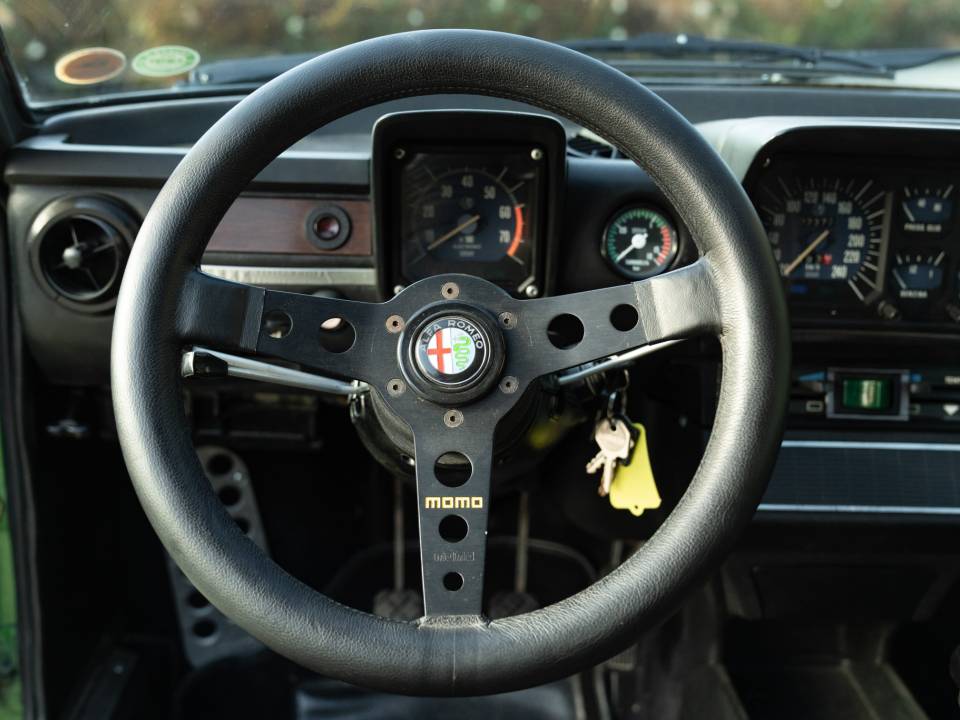 Bild 32/42 von Alfa Romeo GTV 2.0 (1981)