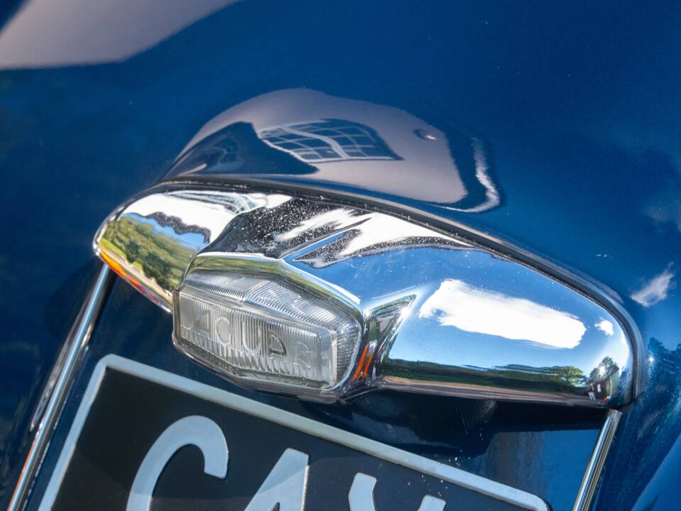 Bild 49/50 von Jaguar Mk II 2.4 (1964)