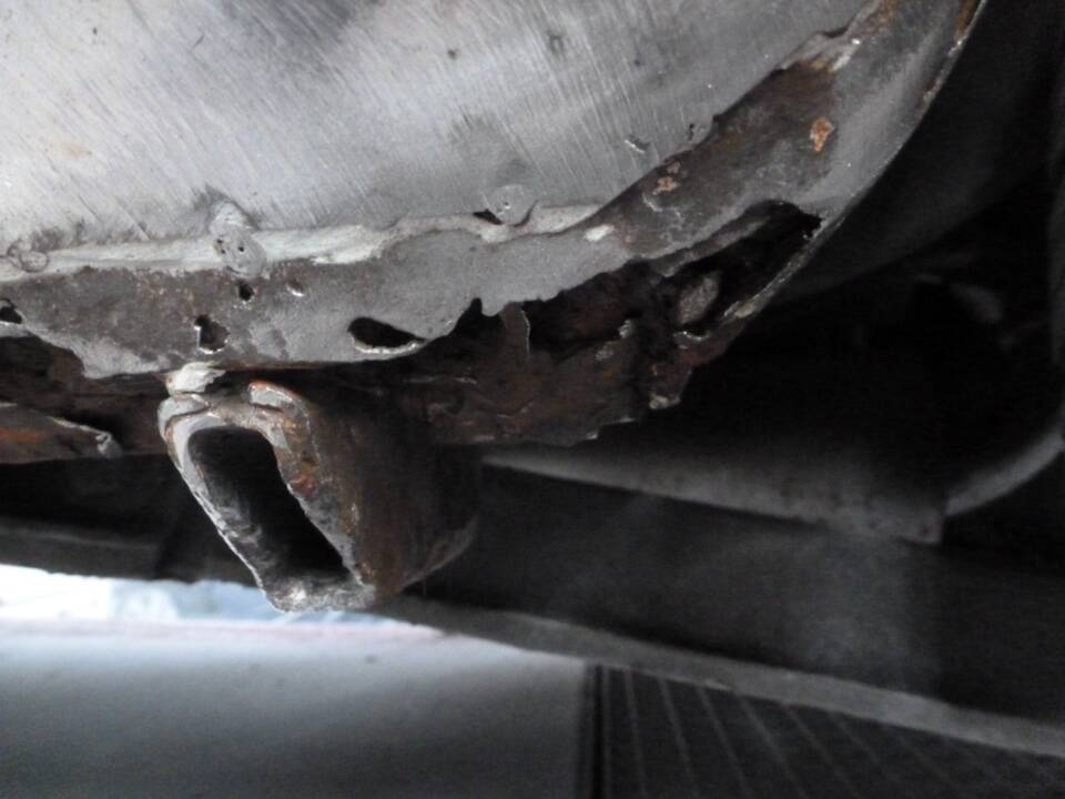 Image 54/64 of Alfa Romeo Montreal (1972)